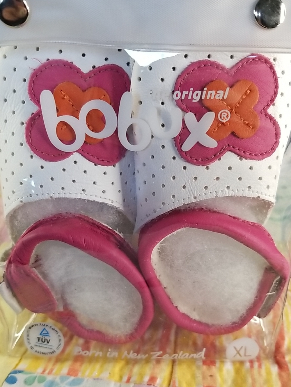 Bobux White Leather Baby Shoes with Pink and Orange Flower & Ankle Straps XL NIP